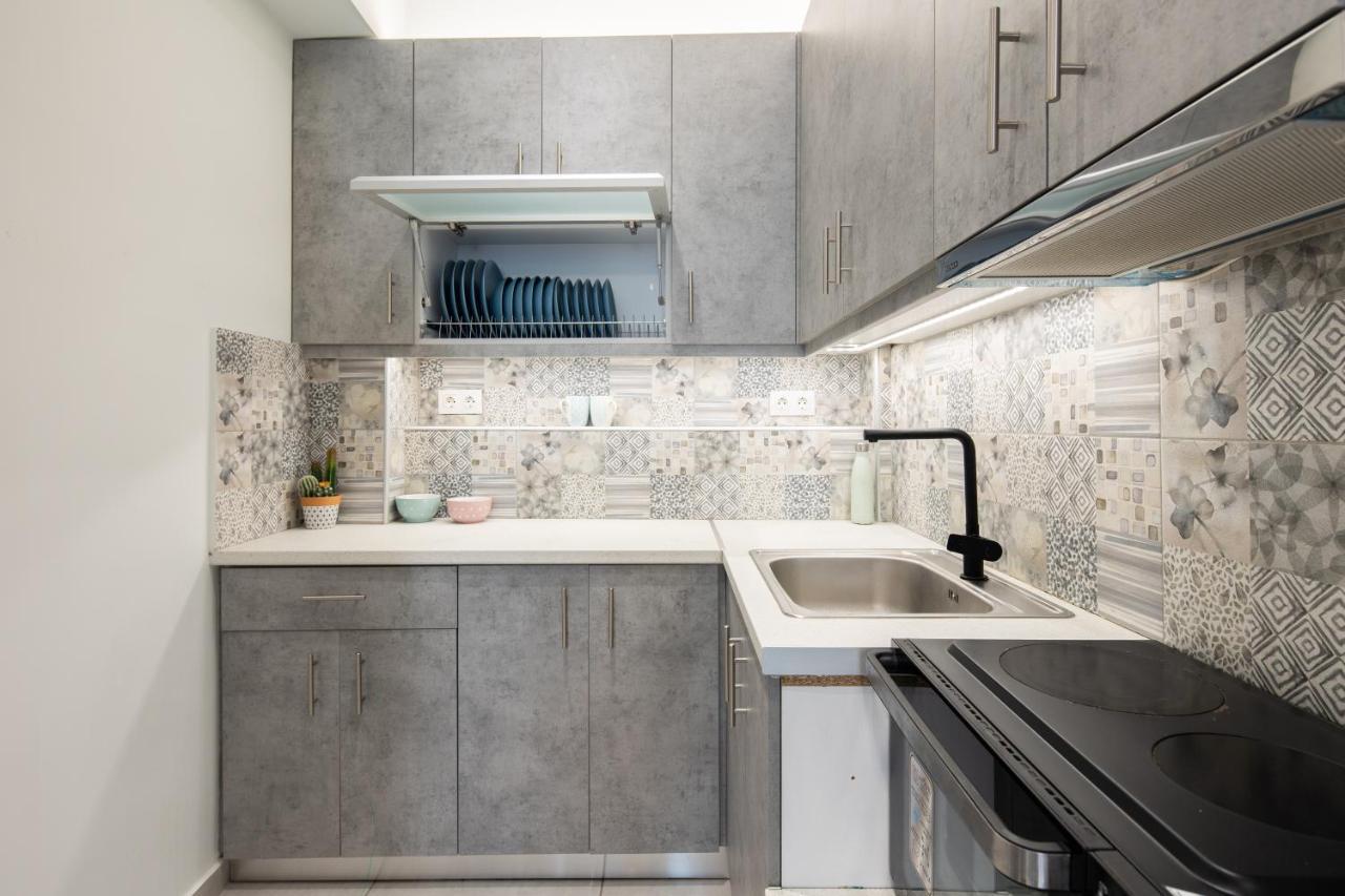 Newly Renovated Cozy Studio Downtown Афіни Екстер'єр фото